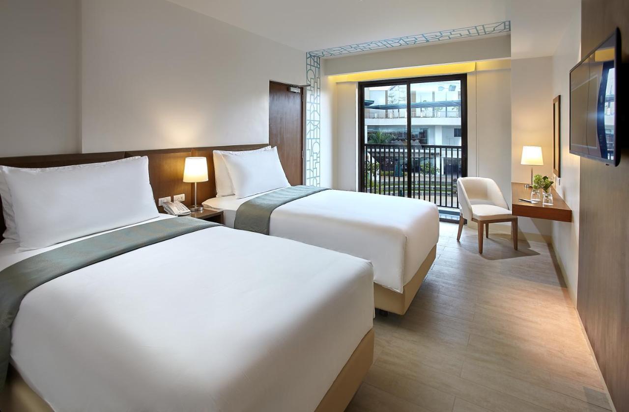 Quest Hotel Tagaytay Tagaytay City Exteriör bild